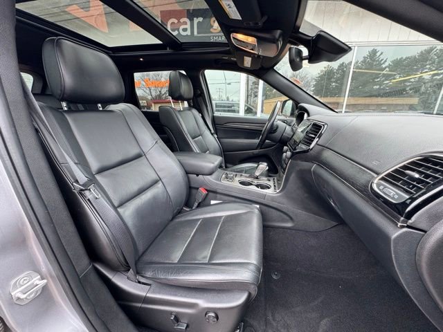 Used 2020 Jeep Grand Cherokee High Altitude AWD/4WD image 12