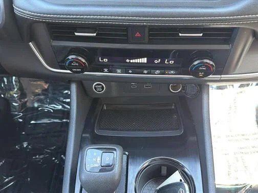 Certified 2023 Nissan Rogue SV AWD/4WD image 16