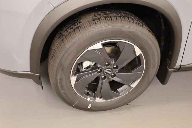 New 2026 Nissan Rogue SV w/ Cold Weather Package image 5