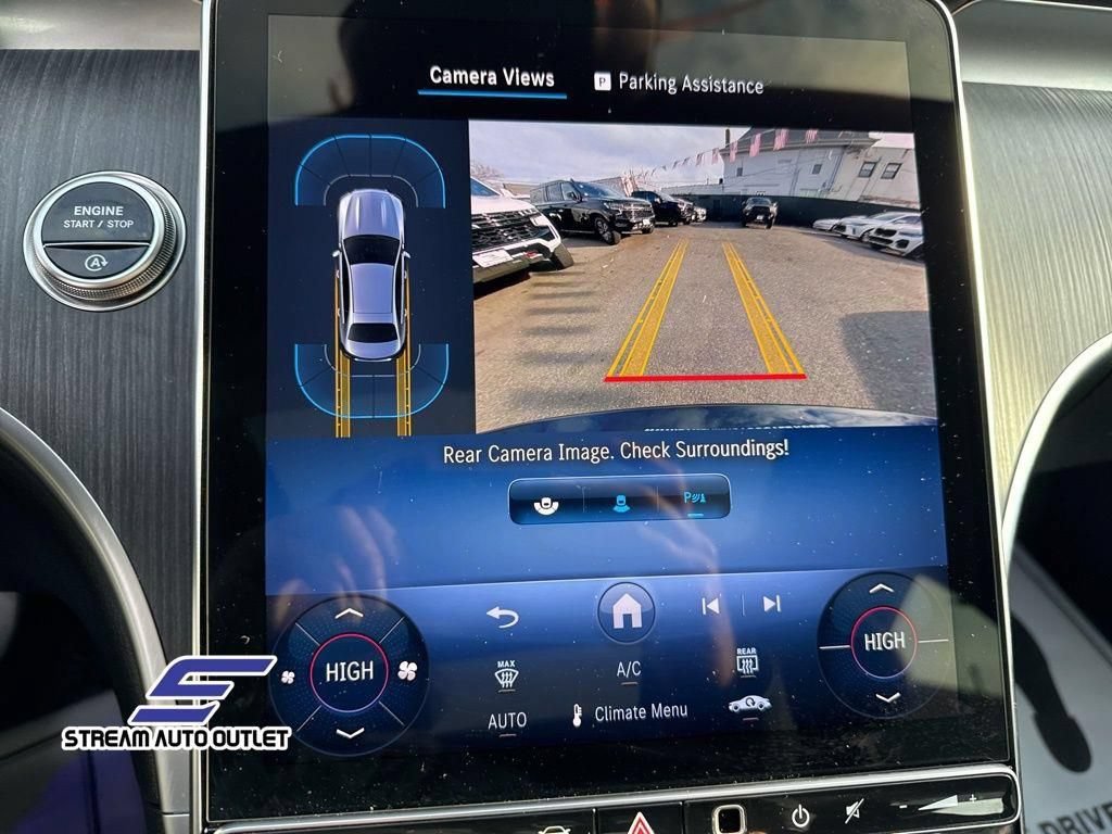Used 2025 Mercedes-Benz C 300 4MATIC Sedan image 26