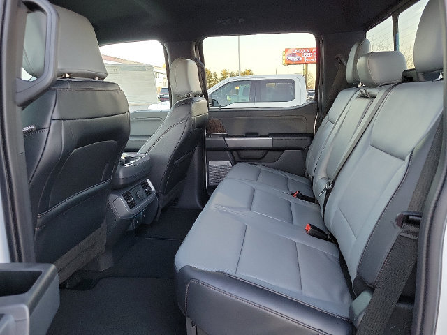 New 2023 Ford F150 Lightning 4x4 SuperCrew image 5