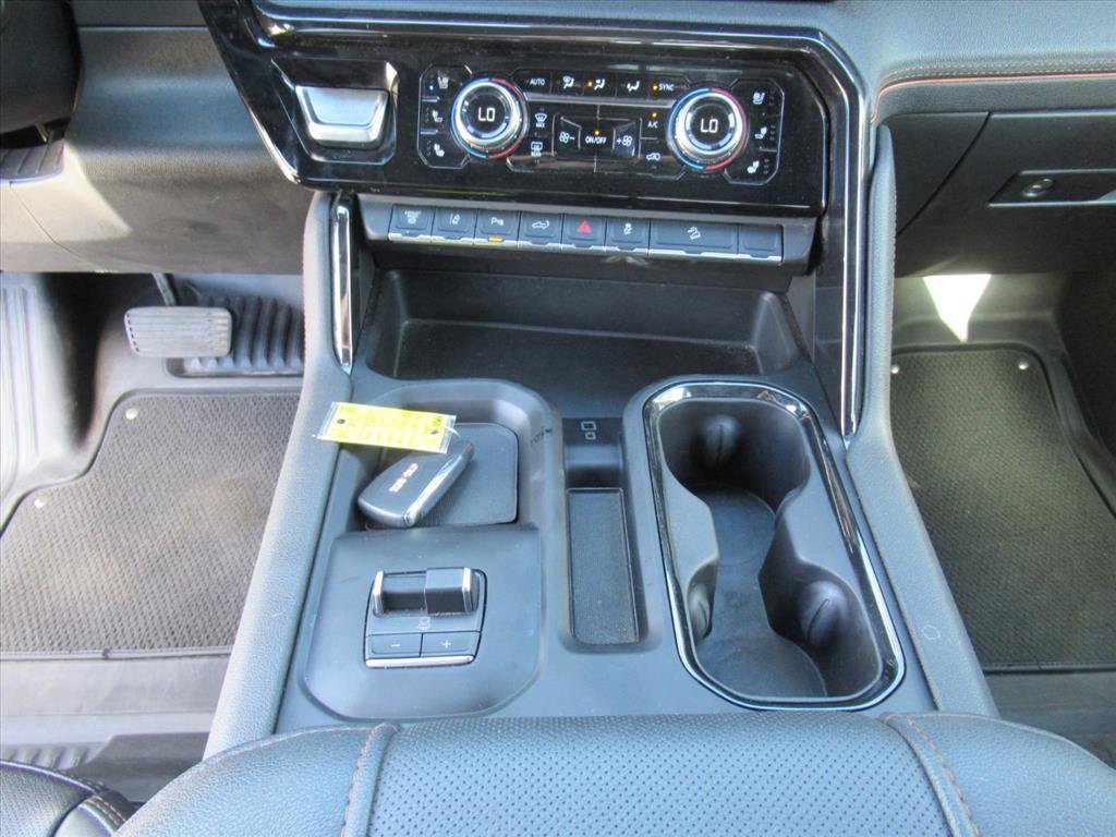 Used 2024 GMC Sierra 2500 AT4 w/ AT4 Premium Plus Package image 21