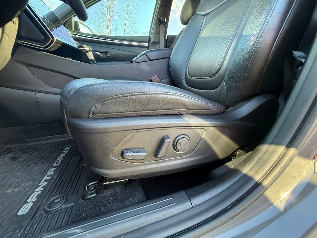 Used 2024 Hyundai Santa Cruz Night image 18