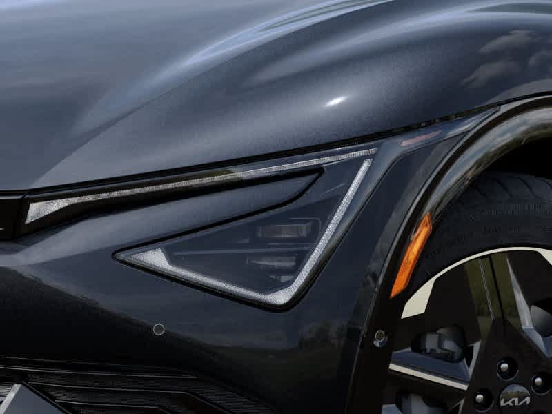 New 2026 Kia EV6 Wind RWD image 10