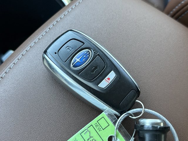 Used 2020 Subaru Outback Touring XT AWD/4WD image 29