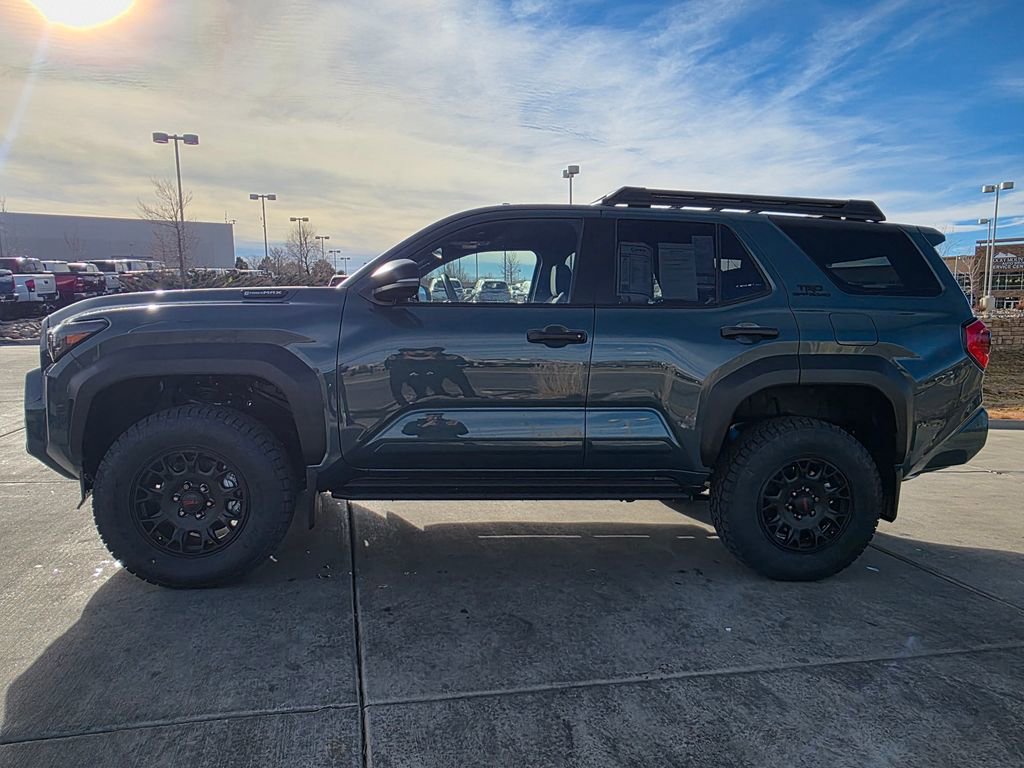 Used 2025 Toyota 4Runner TRD Off-Road image 5