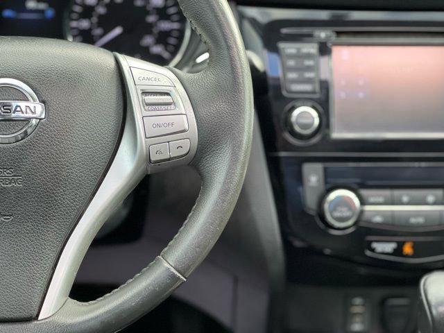 Used 2016 Nissan Rogue SL w/ SL Premium Package image 34