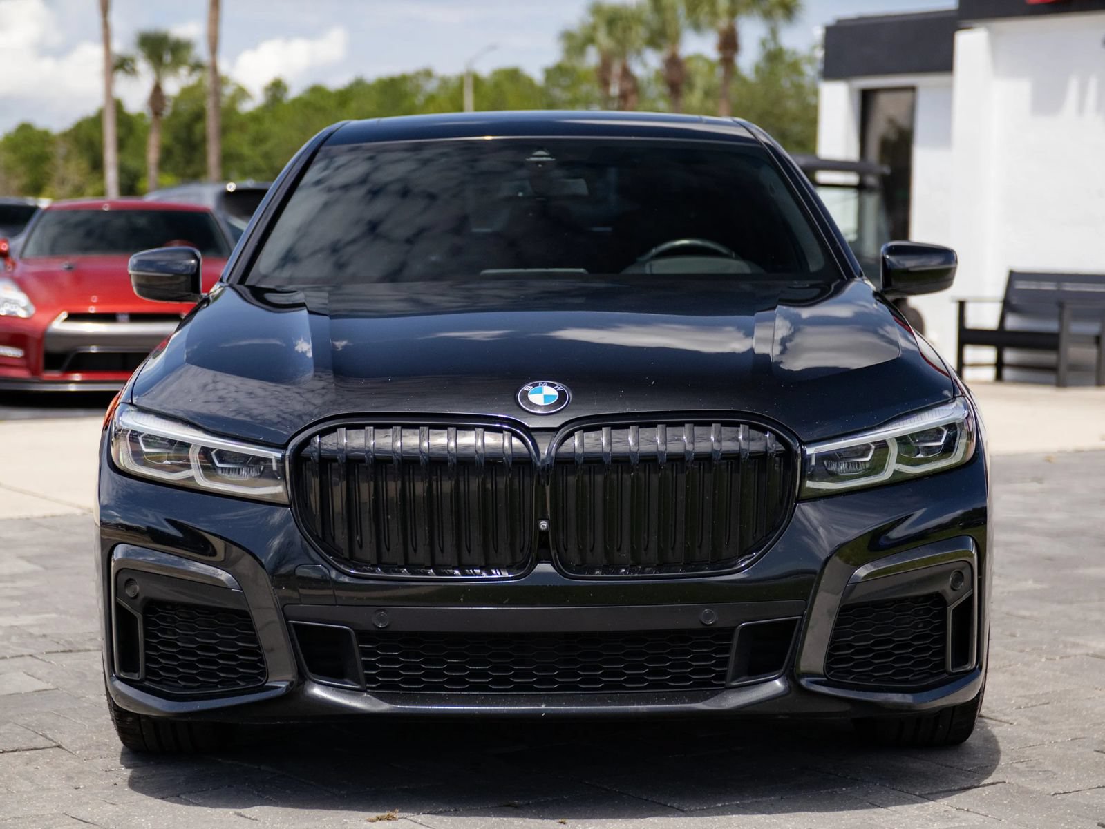 Used 2020 BMW 740i w/ M Sport Package RWD image 4