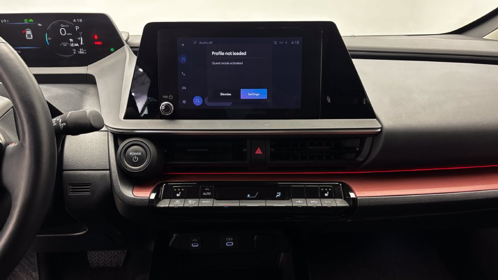 Certified 2023 Toyota Prius Prime FWD image 18