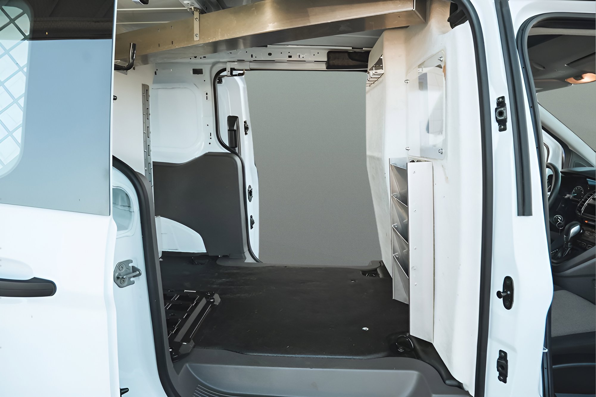 Used 2023 Ford Transit Connect XL image 8