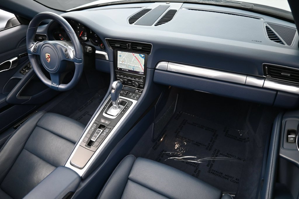 Used 2014 Porsche 911 Carrera image 30