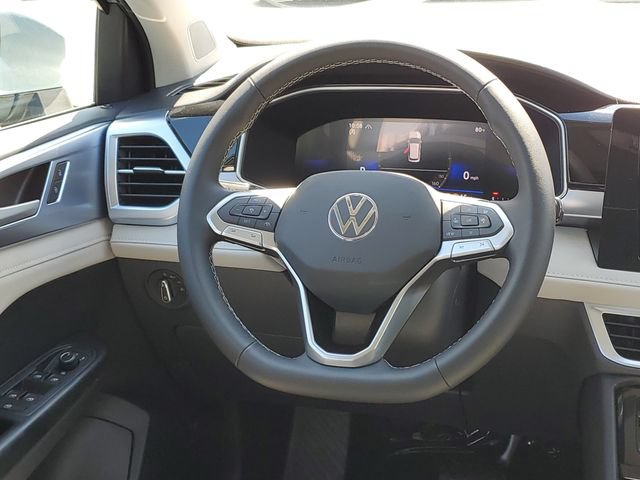 New 2026 Volkswagen Taos SE AWD/4WD image 13