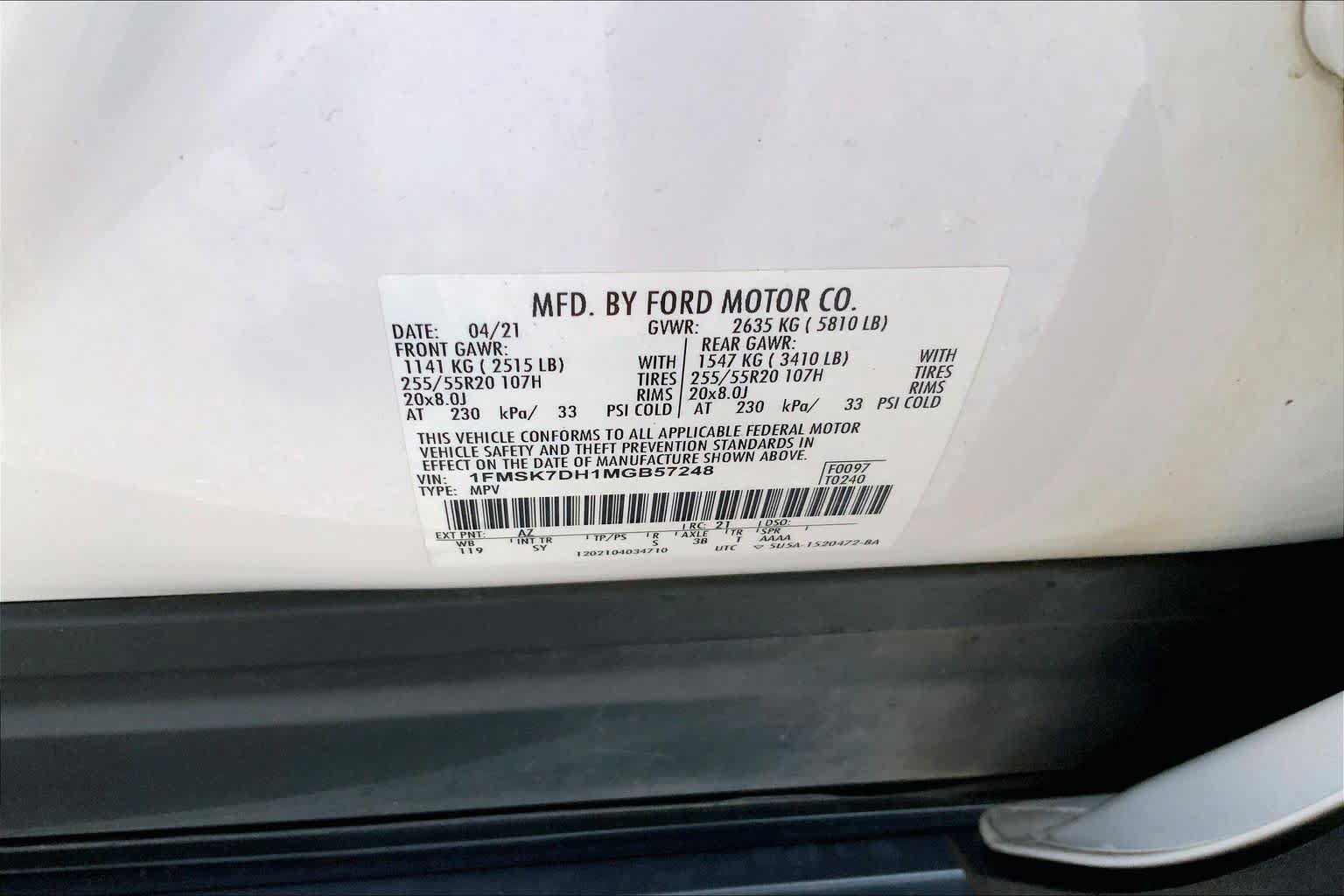 Used 2021 Ford Explorer XLT w/ Equipment Group 202A RWD image 29