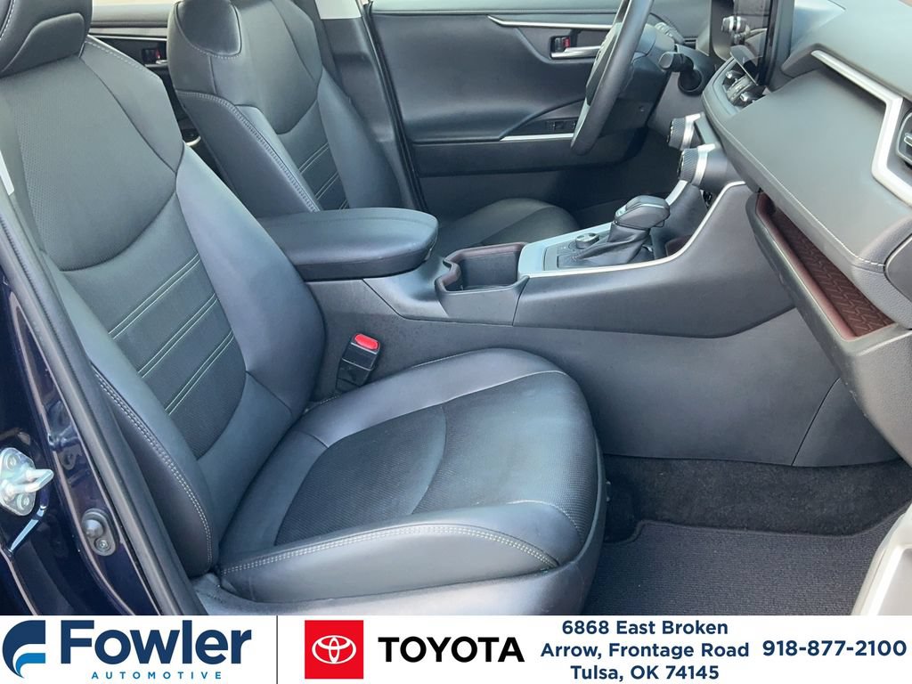 Used 2023 Toyota RAV4 Limited AWD/4WD image 16