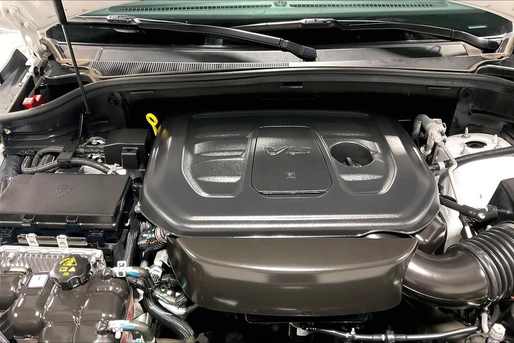 Used 2021 Jeep Grand Cherokee Limited AWD/4WD image 39