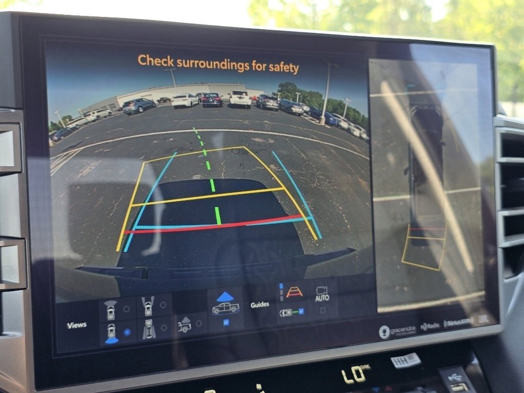 Used 2023 Toyota Tundra Limited image 5