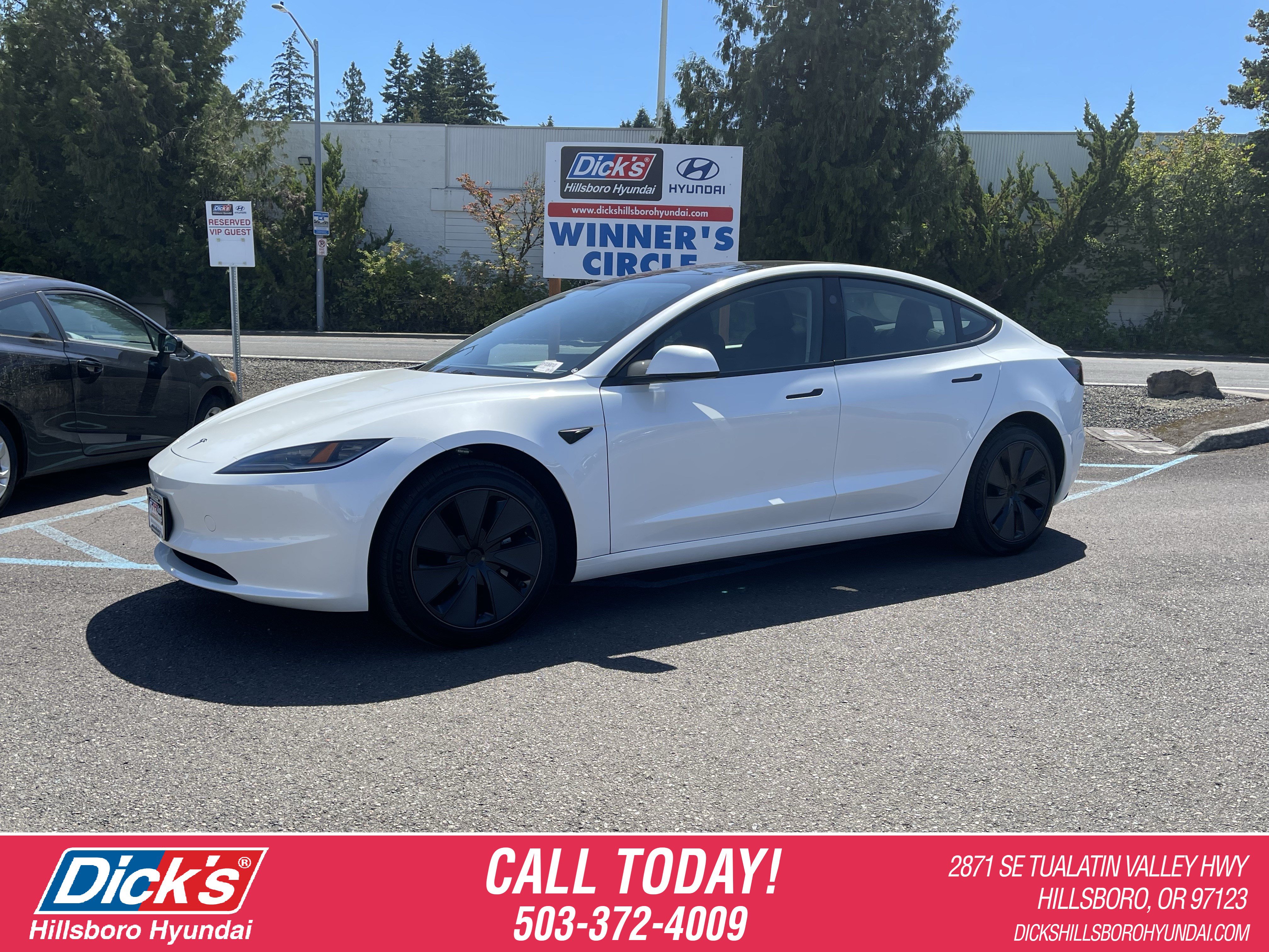 Used 2025 Tesla Model 3 Long Range RWD image 1