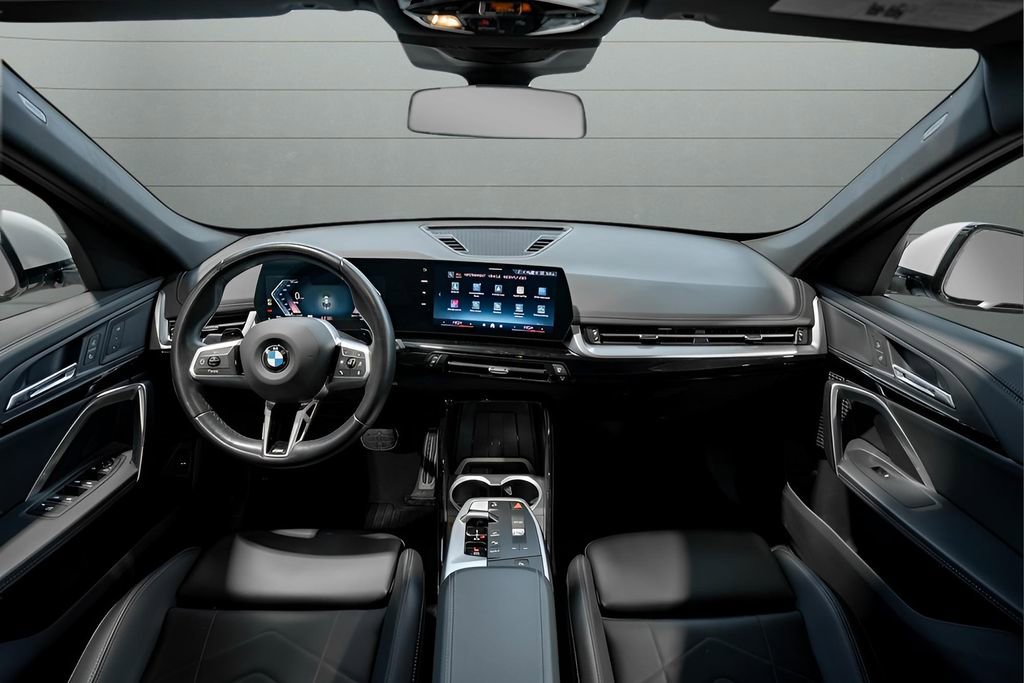 Used 2024 BMW X1 xDrive28i w/ M Sport Package image 20