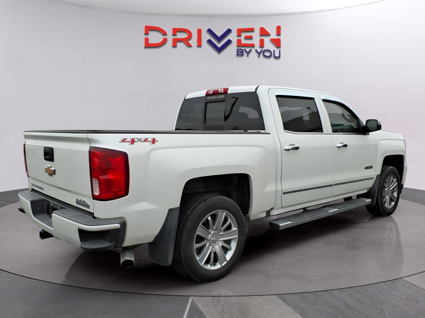 Used 2016 Chevrolet Silverado 1500 High Country image 5