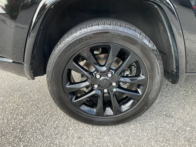 Used 2020 Jeep Grand Cherokee Altitude RWD image 26