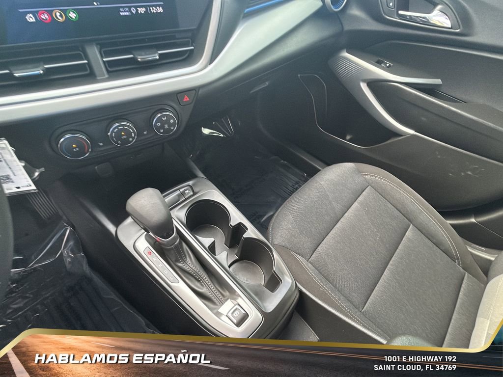 Certified 2025 Chevrolet Trax LS w/ LS Convenience Package image 23