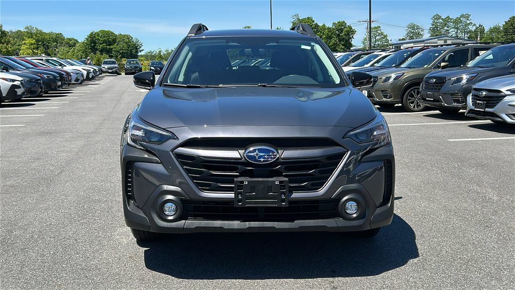 Certified 2024 Subaru Outback Premium AWD/4WD image 2