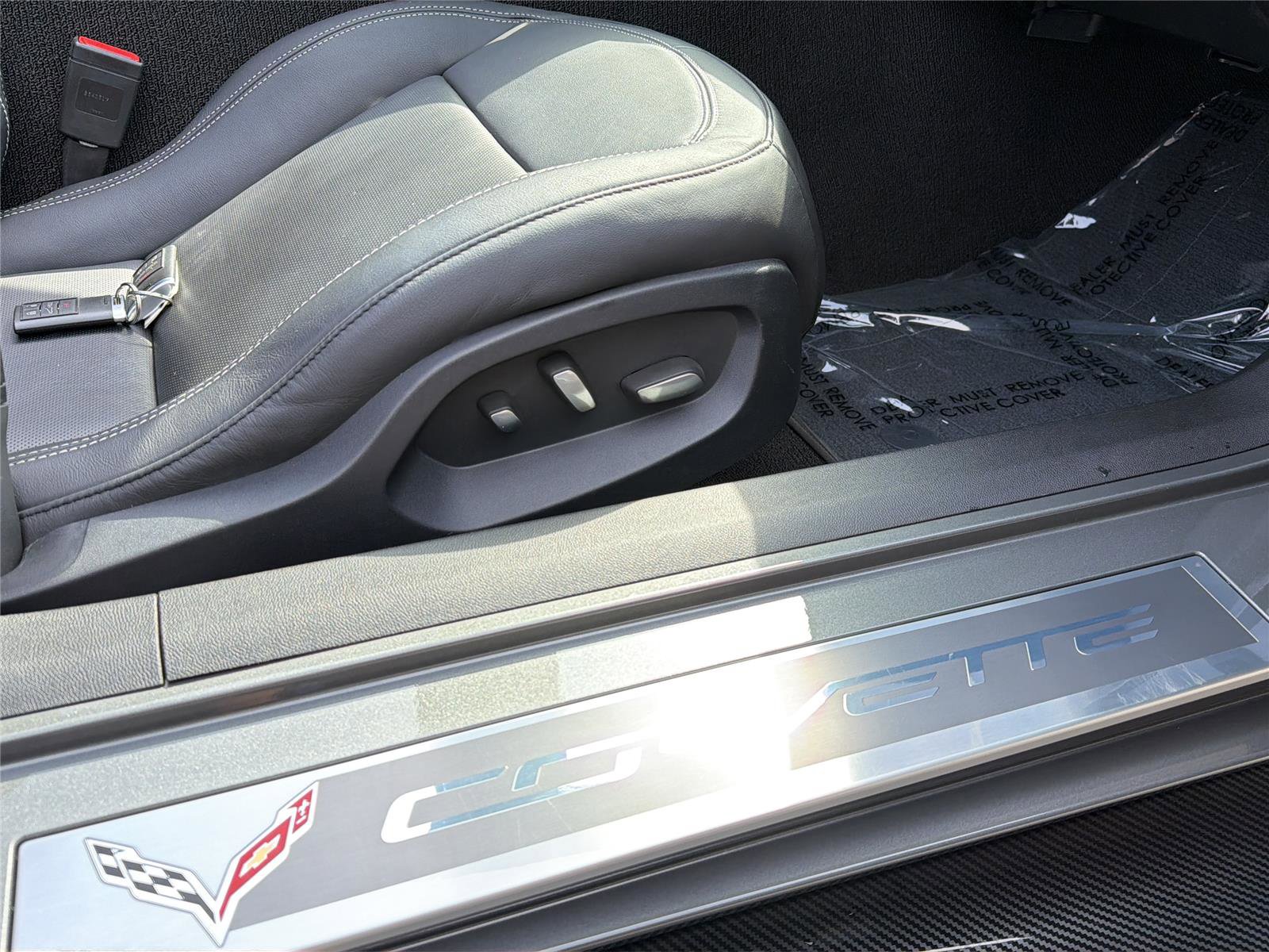 Used 2016 Chevrolet Corvette Stingray Coupe w/ 3LT Preferred Equipment Group RWD image 24
