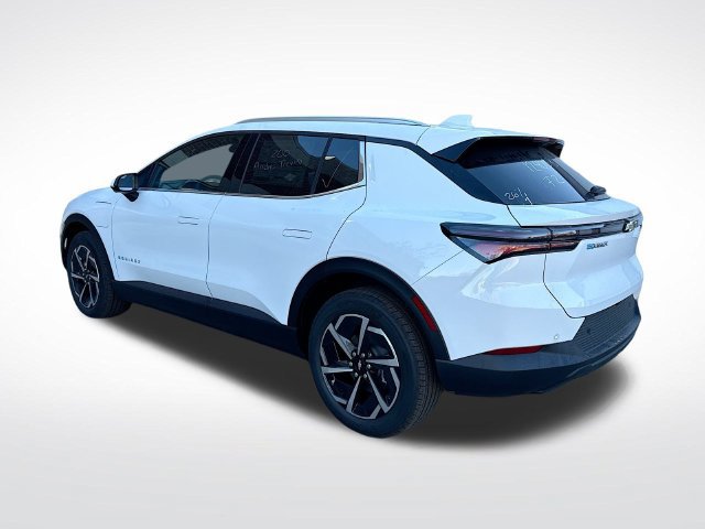 New 2026 Chevrolet Equinox EV LT FWD image 9