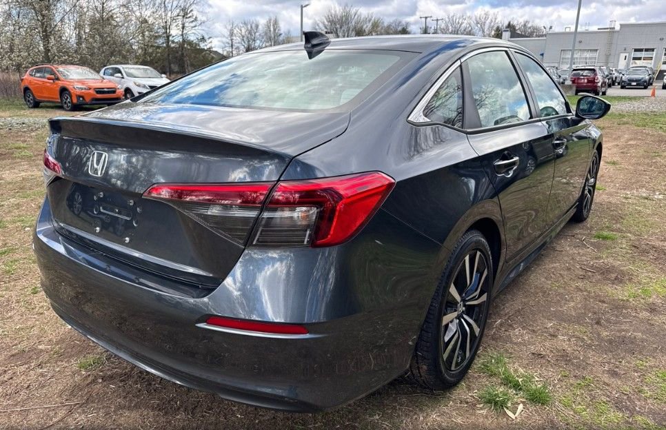 Used 2022 Honda Civic EX image 5