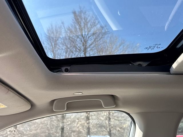 Used 2025 Honda CR-V EX image 16