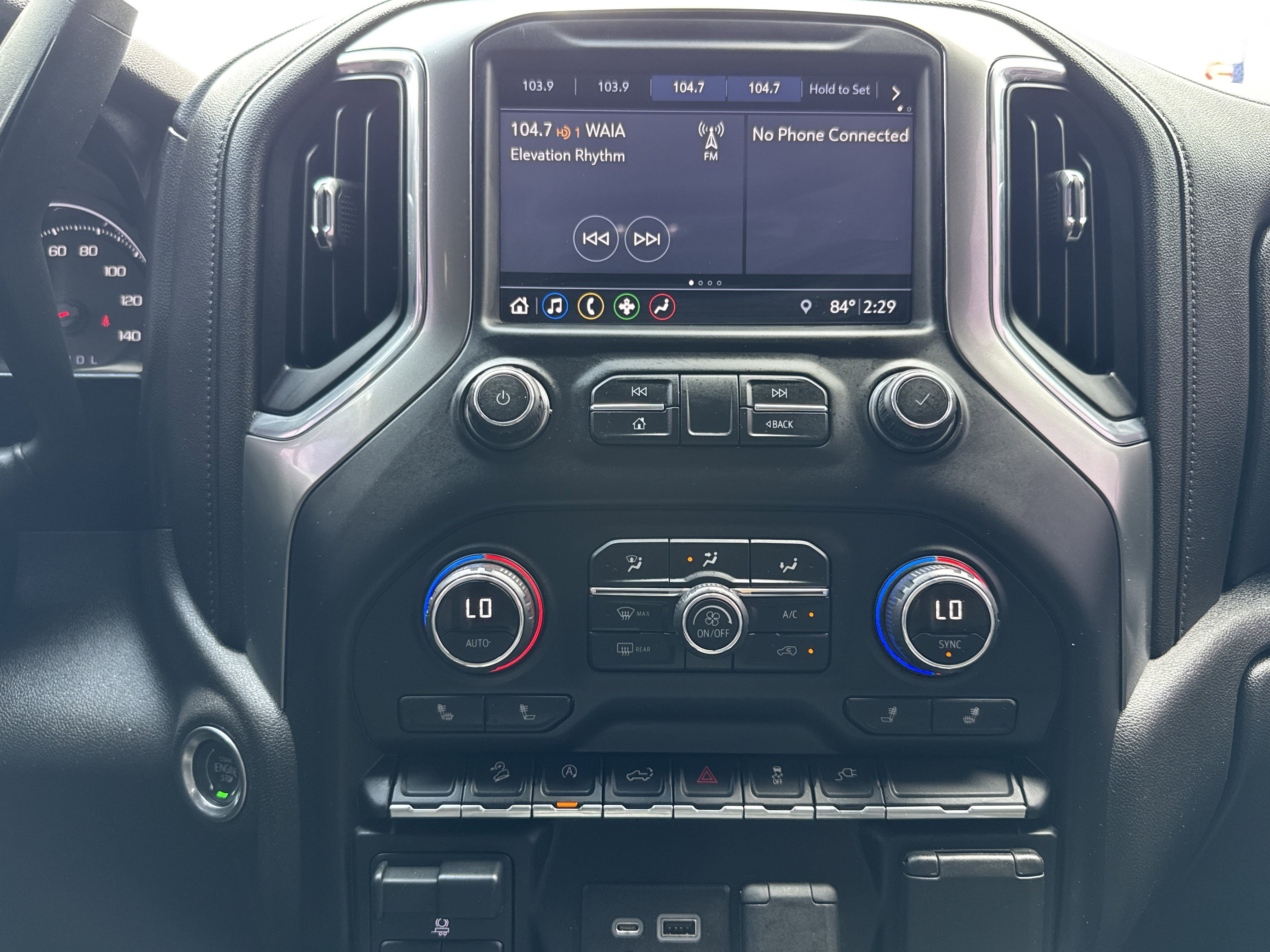 Used 2019 Chevrolet Silverado 1500 RST w/ All-Star Edition AWD/4WD image 28