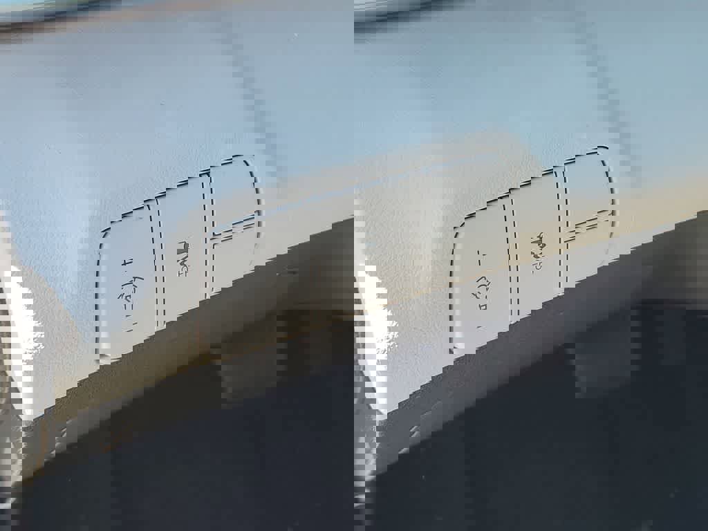 New 2026 Hyundai Elantra Limited image 22