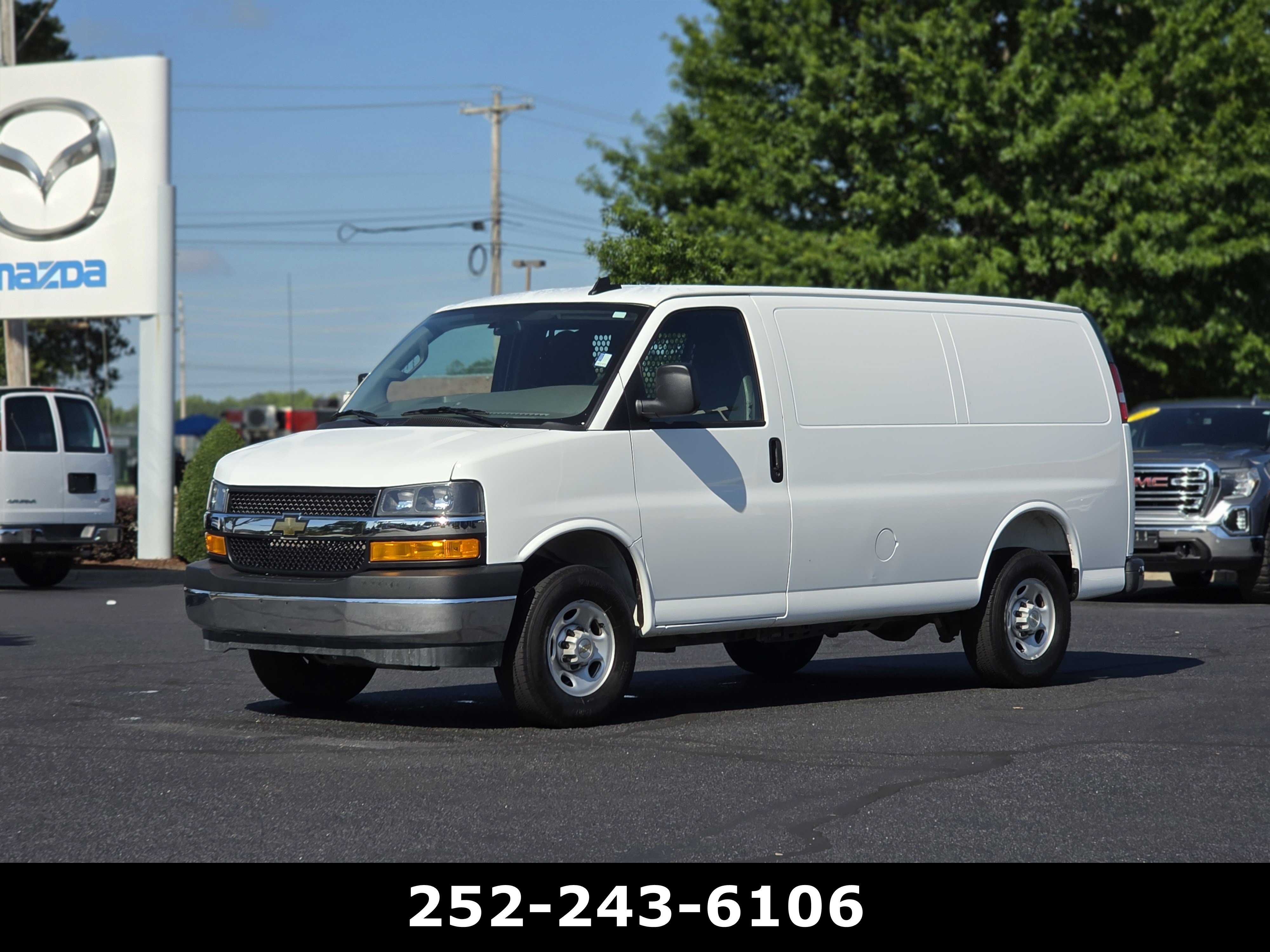 Used 2025 Chevrolet Express 2500 w/ Driver Convenience Package RWD image 3