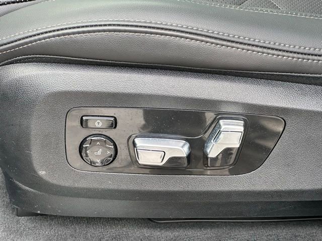 Certified 2025 BMW X5 xDrive50e w/ Climate Comfort Package image 28