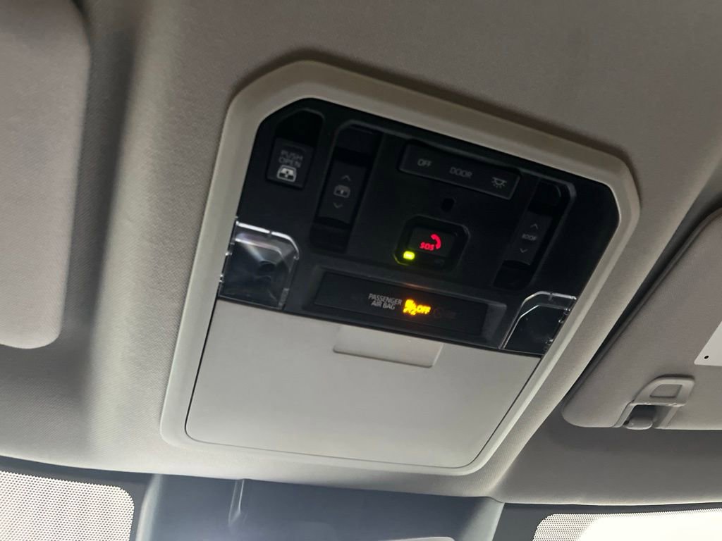 Used 2023 Toyota Tundra Limited AWD/4WD image 76