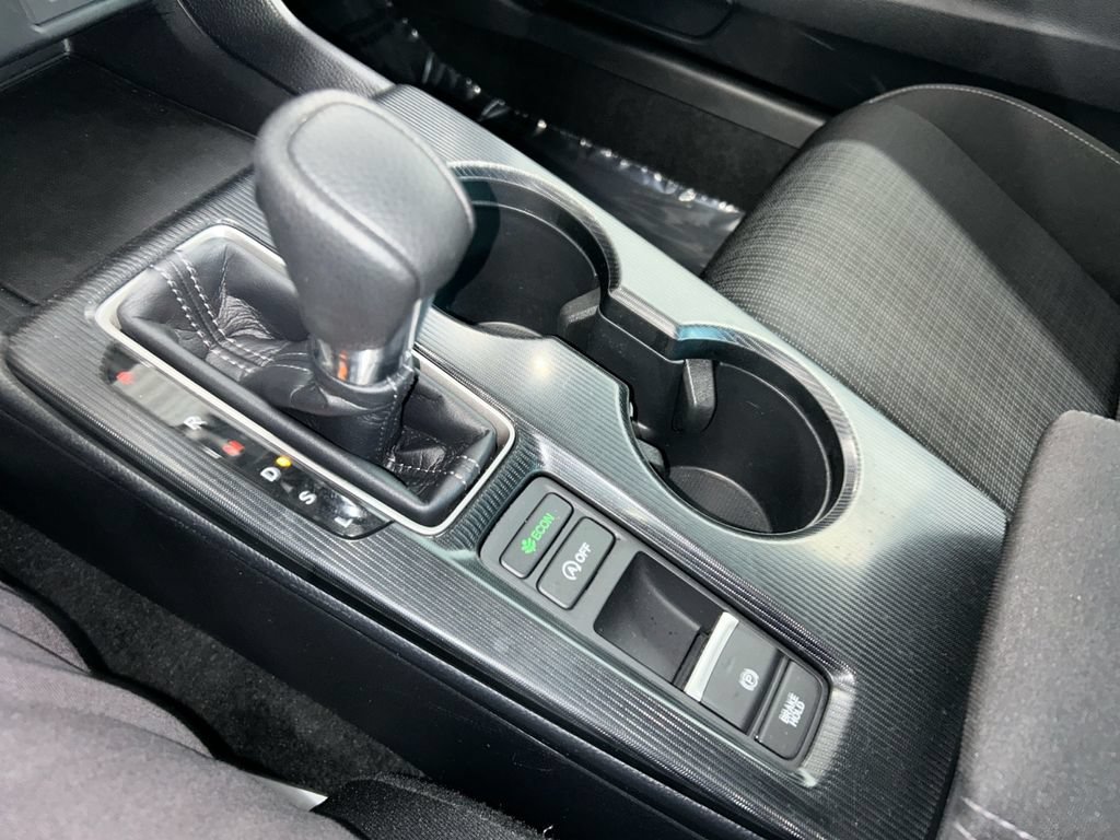 Used 2023 Honda Civic LX image 30