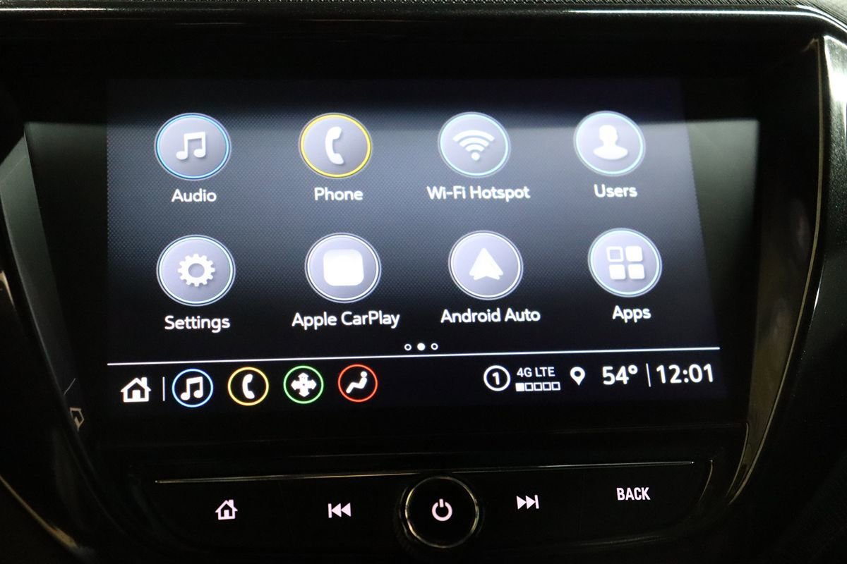 Used 2023 Chevrolet TrailBlazer RS w/ Technology Package image 47
