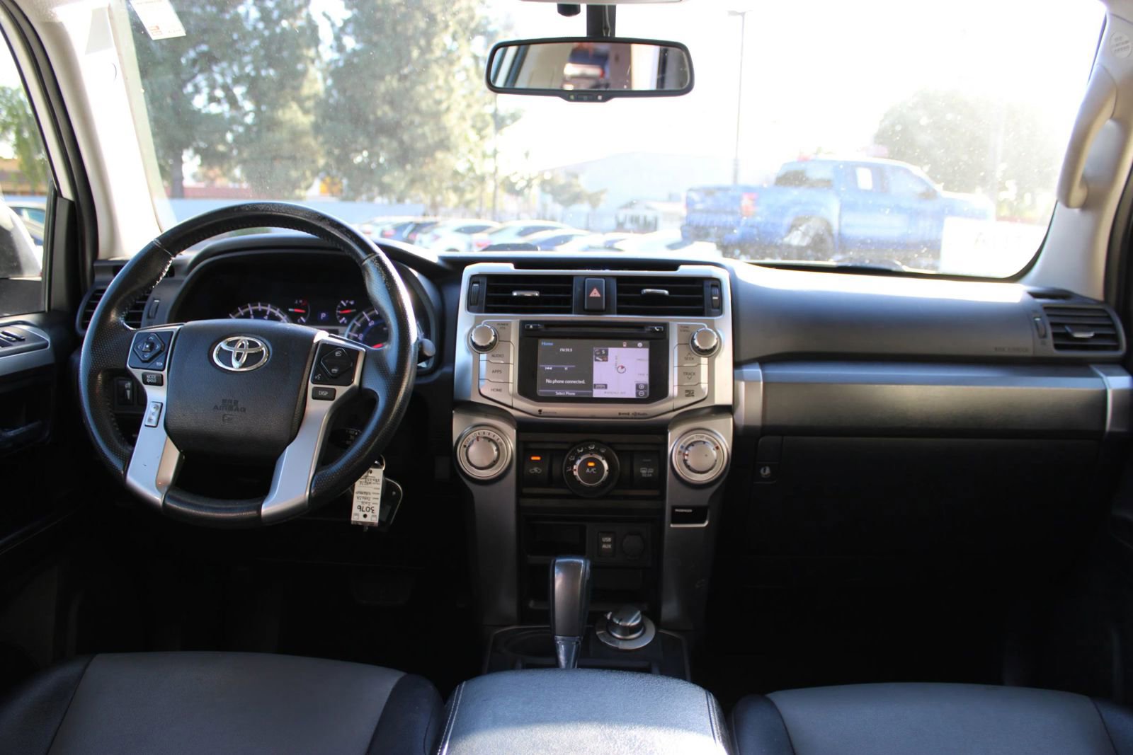 Used 2016 Toyota 4Runner SR5 Premium image 26