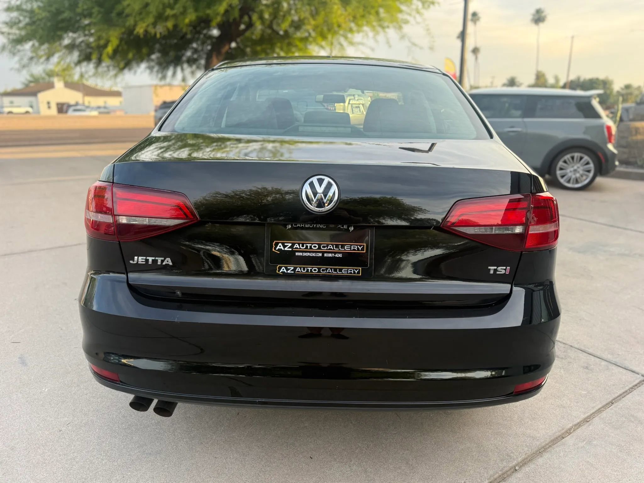 Used 2017 Volkswagen Jetta S w/ Jetta S Cold Weather Package FWD image 9
