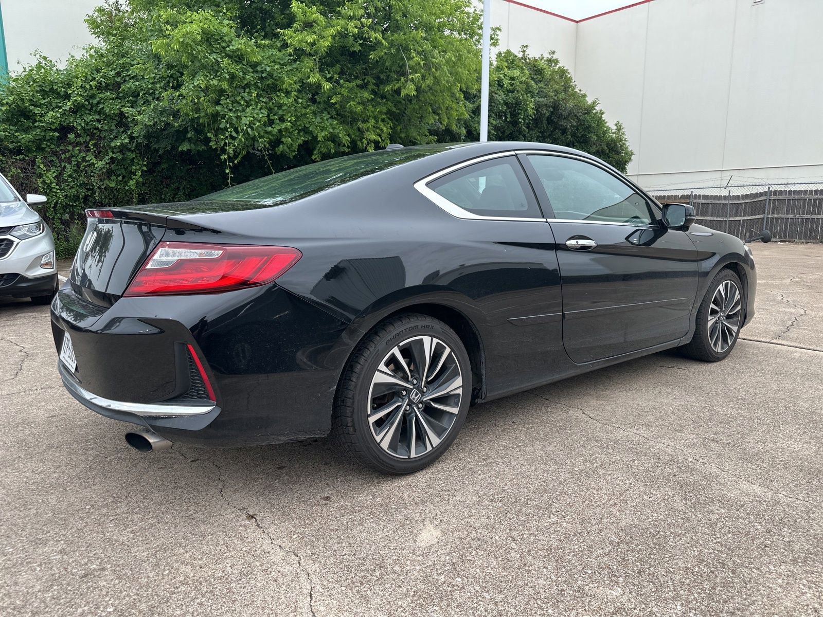 Used 2016 Honda Accord EX-L image 4