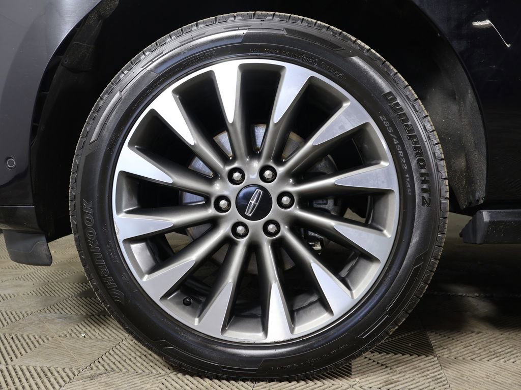 Used 2021 Lincoln Navigator L Reserve w/ Luxury Package AWD/4WD image 25