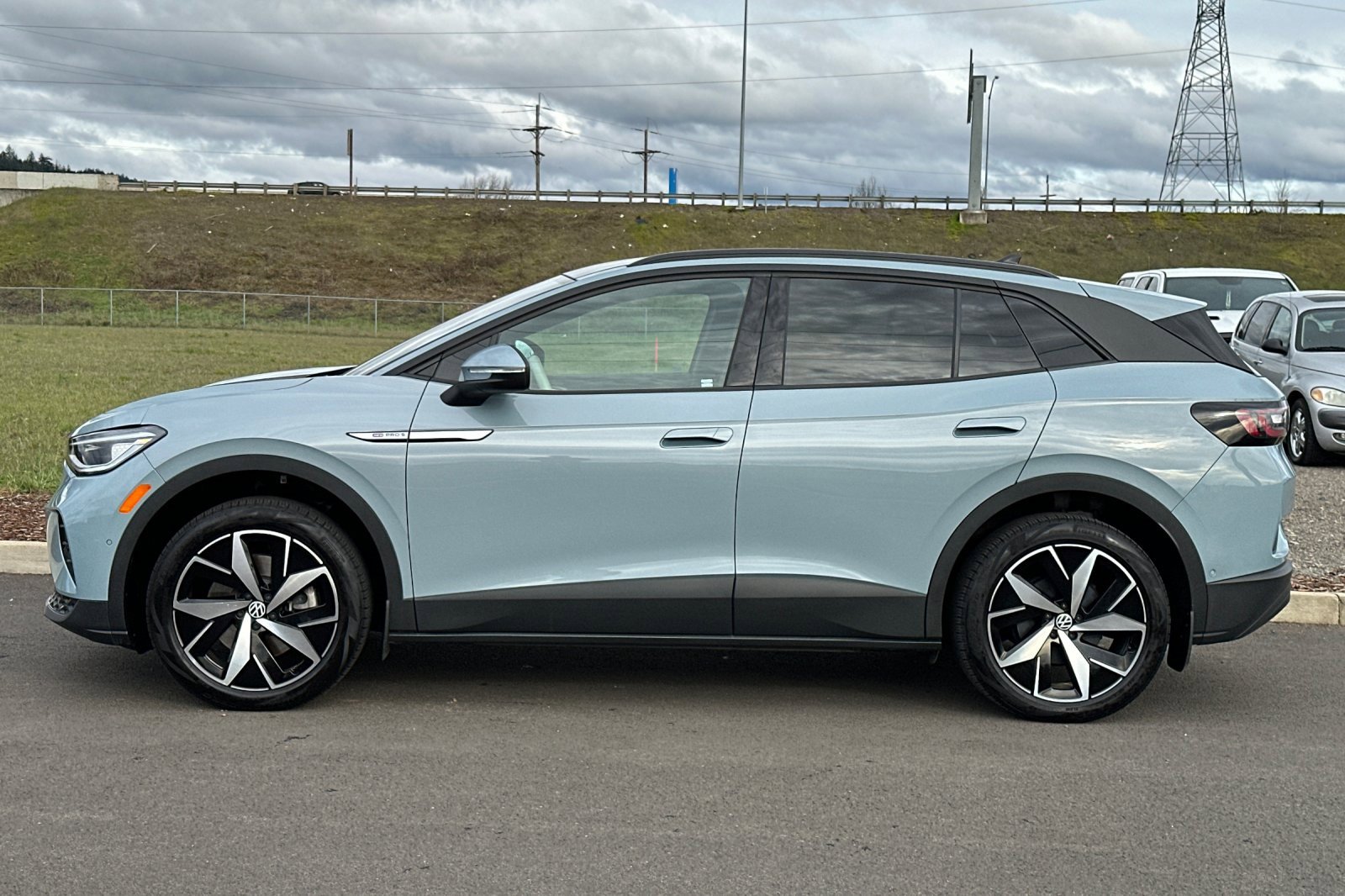 Used 2023 Volkswagen ID.4 Pro S image 6