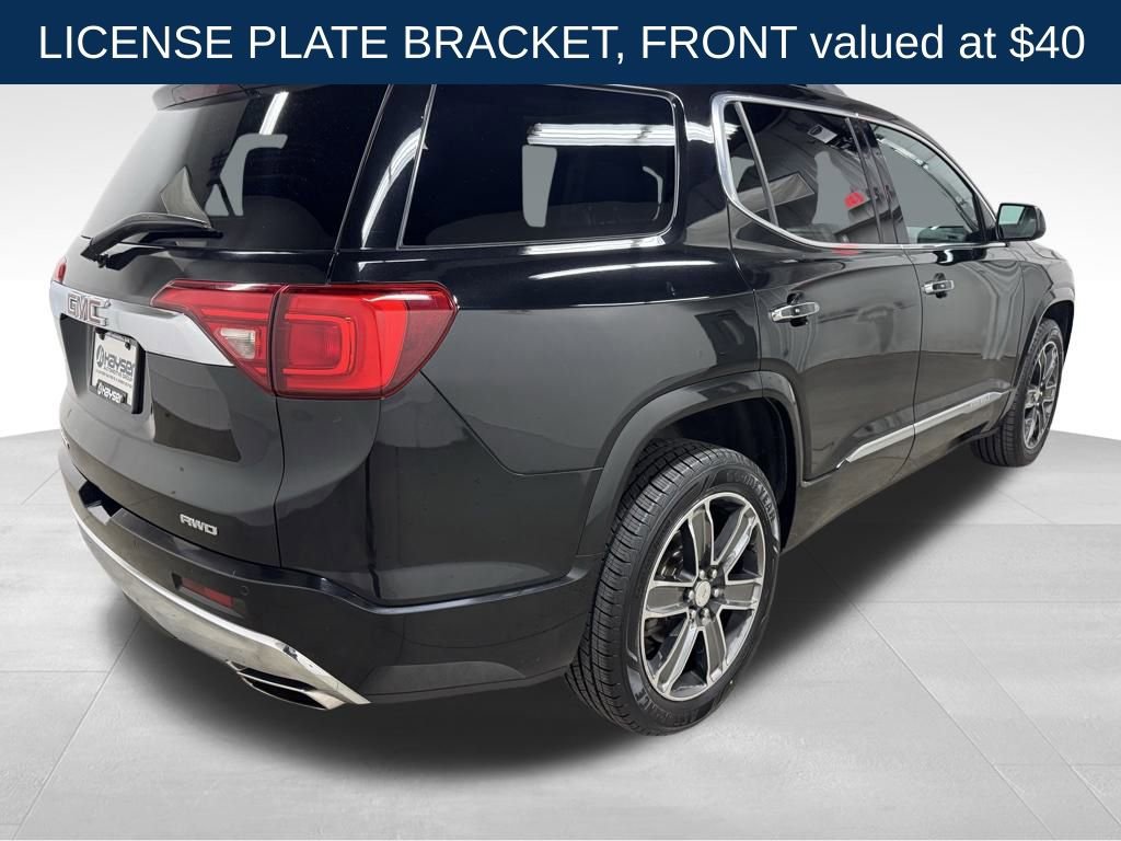 Used 2017 GMC Acadia Denali w/ Technology Package image 9