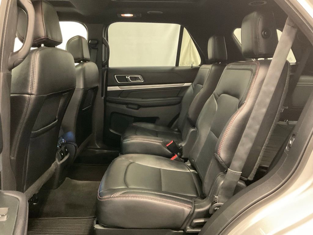 Used 2016 Ford Explorer Sport w/ Equipment Group 401A AWD/4WD image 34