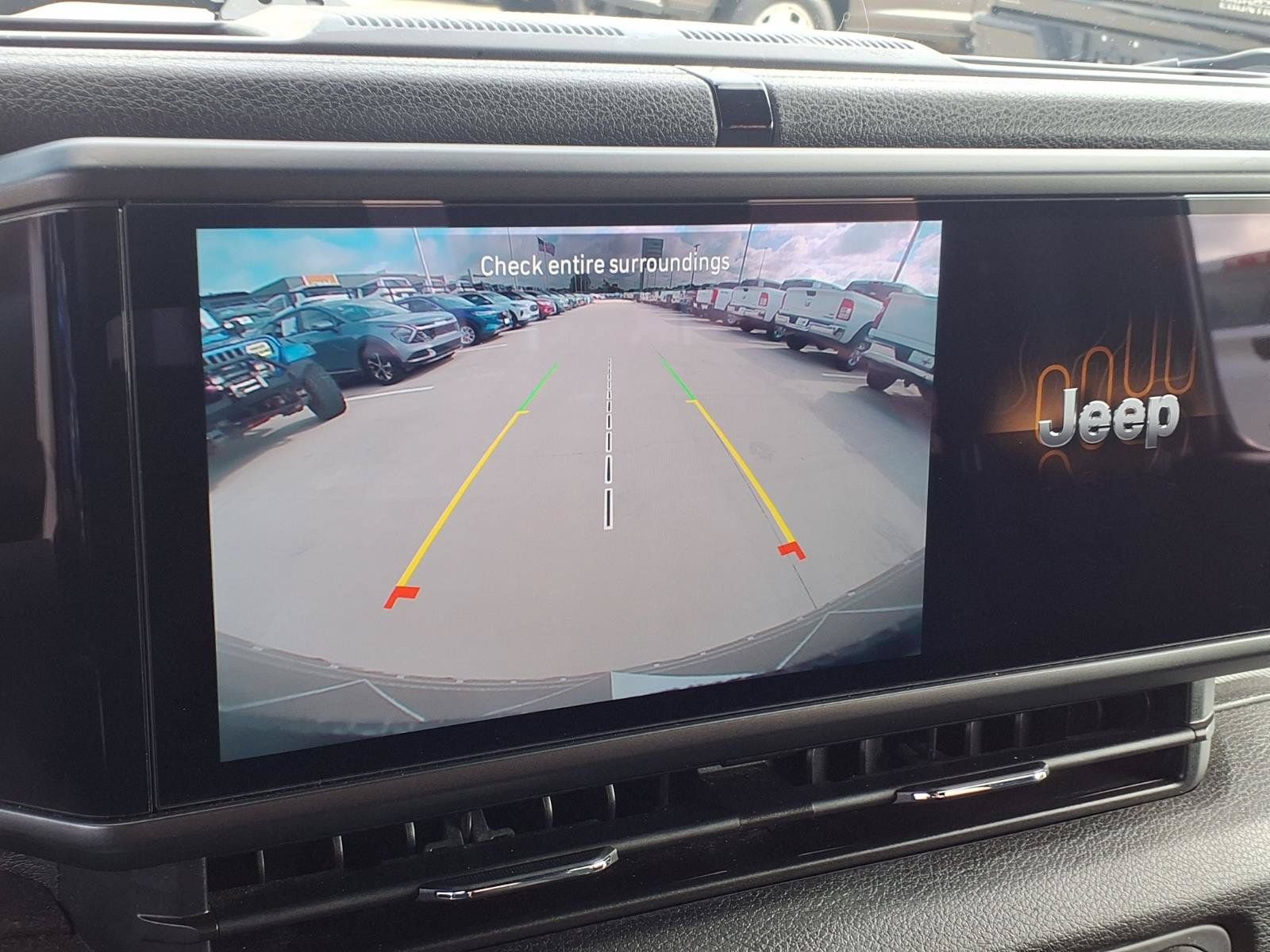 Used 2024 Jeep Wrangler Sport AWD/4WD image 11