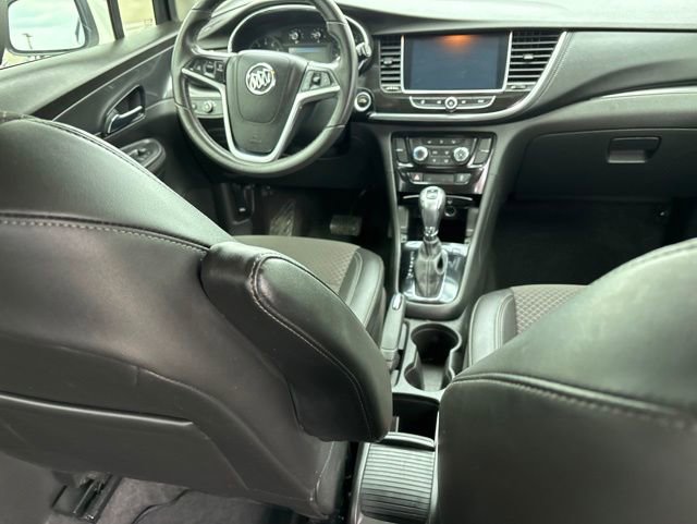 Used 2020 Buick Encore Preferred AWD/4WD image 35