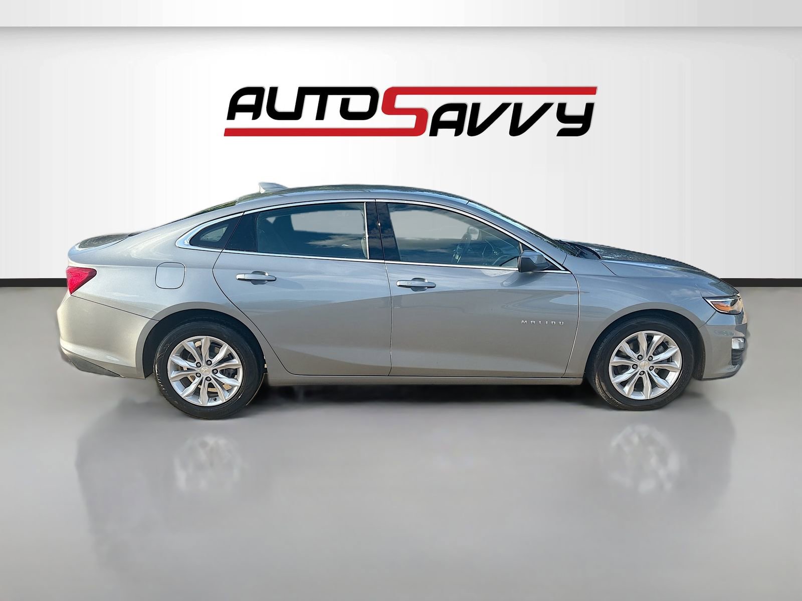 Used 2024 Chevrolet Malibu LT FWD image 8