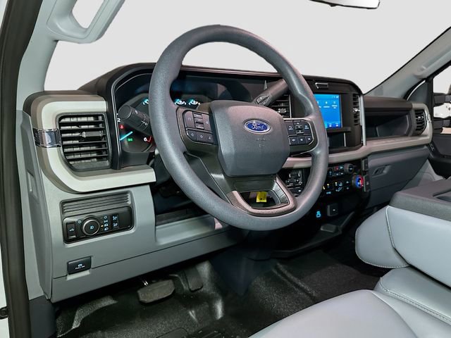 New 2026 Ford F350 XL w/ XL Chrome Package image 3