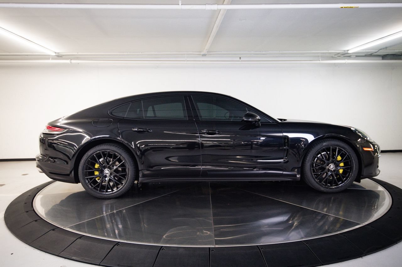 Certified 2023 Porsche Panamera image 8