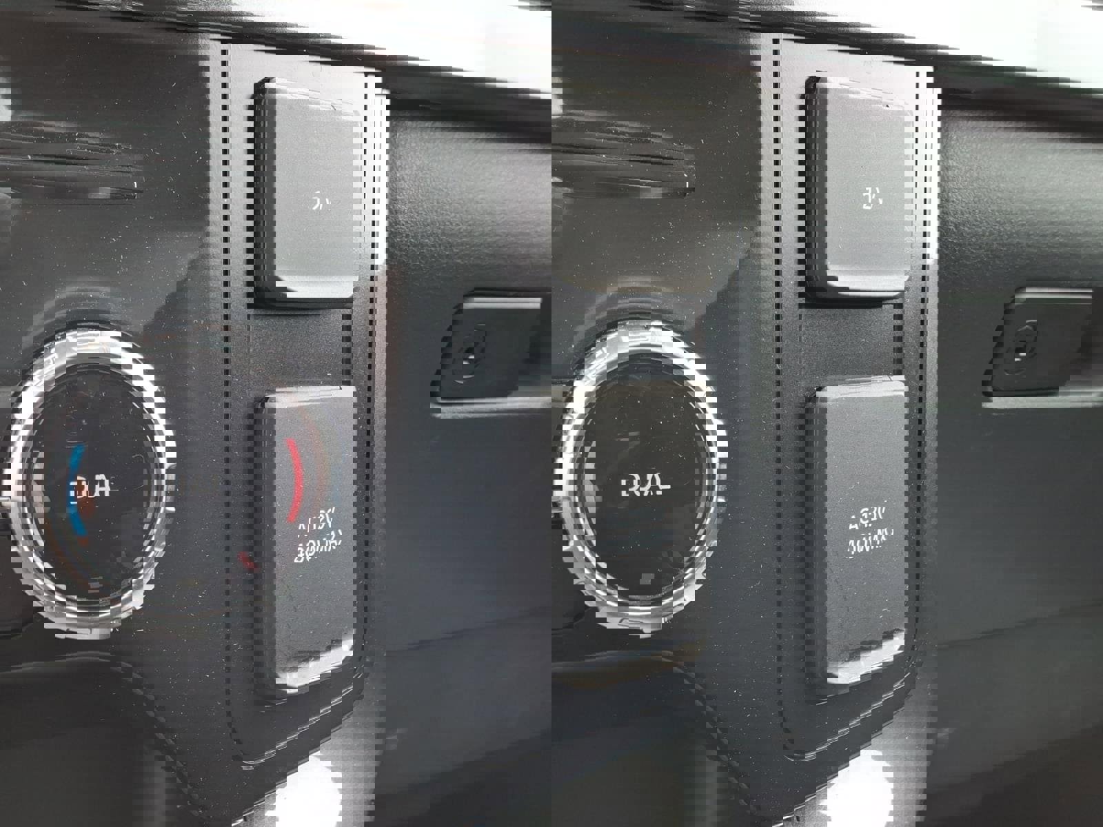 Certified 2022 Ford F150 XLT w/ Equipment Group 302A High image 20